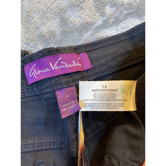 Gloria Vanderbilt Size 14 Short Black Denim Jeans Like NEW - Picture 8 of 9